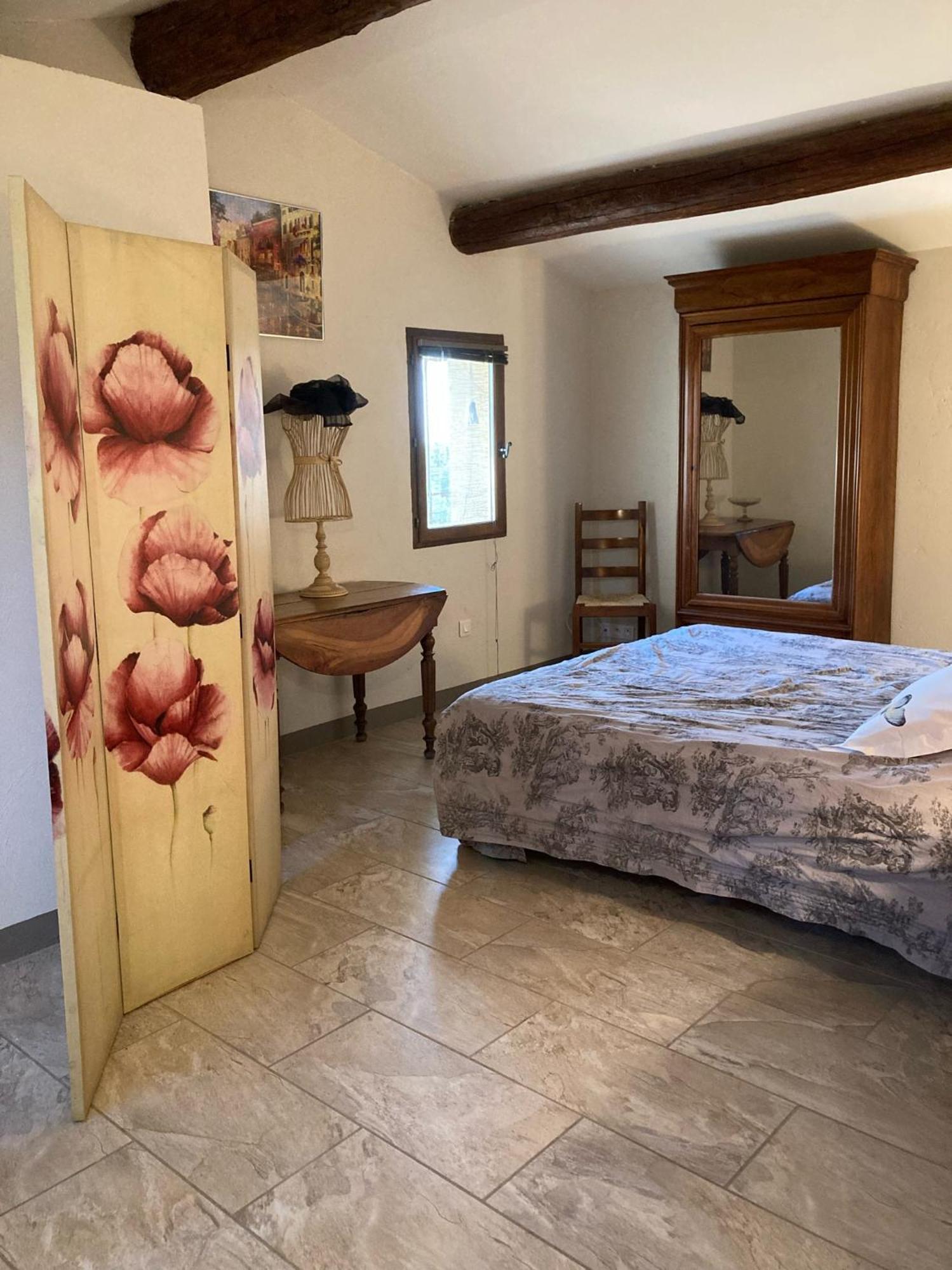 Villa La Petite Garrigue Mérindol Exterior foto