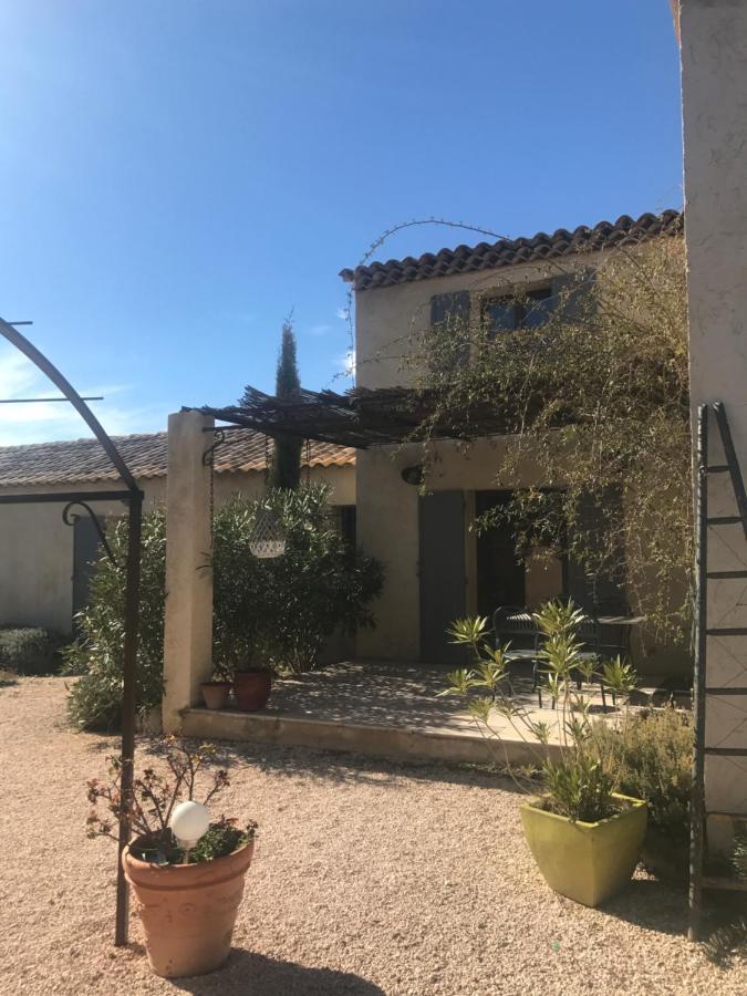 Villa La Petite Garrigue Mérindol Exterior foto